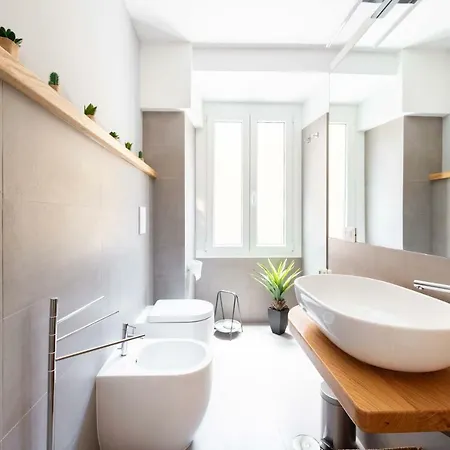 アパート Saint Peters Luxury 3 Bedrooms ローマ