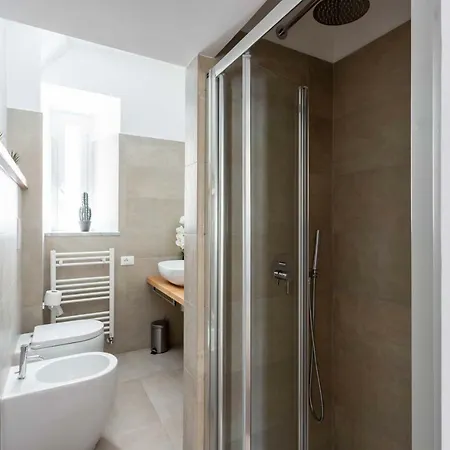 Saint Peters Luxury 3 Bedrooms アパート *